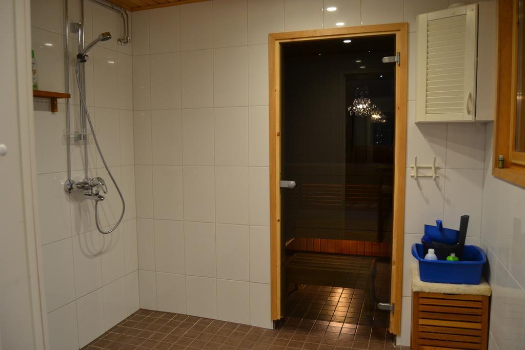Villa Linnunlaulu Loparo Habitación foto